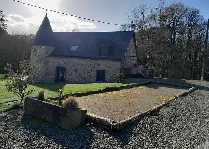 Les Douets Hébergement de vacances Isigny-le-Buat